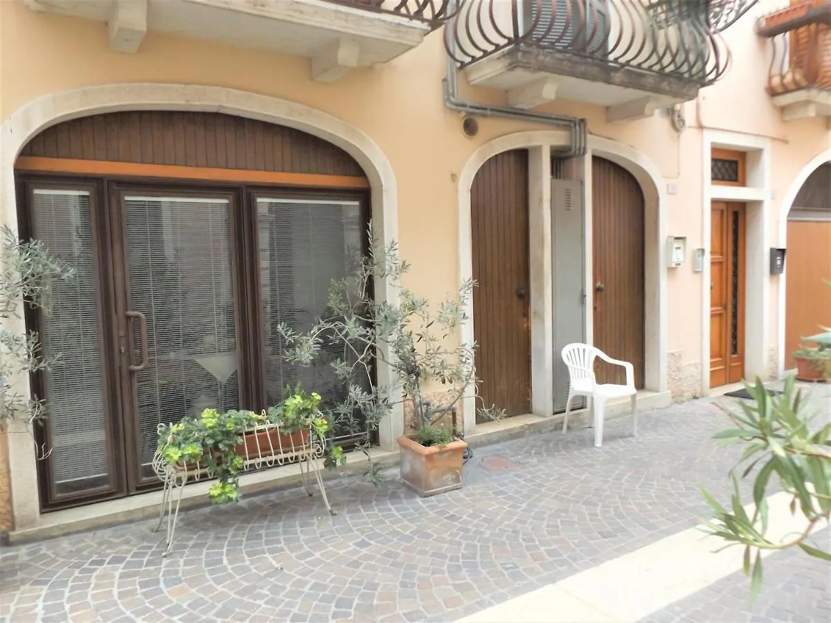 La Preonda Apartment Bardolino 0*,  Italy